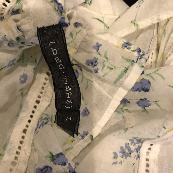 Banjara floral Top - Picture 3 of 3